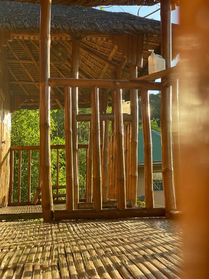 RUSTIQUE RUE - Hostel Anilao Batangas Extérieur photo