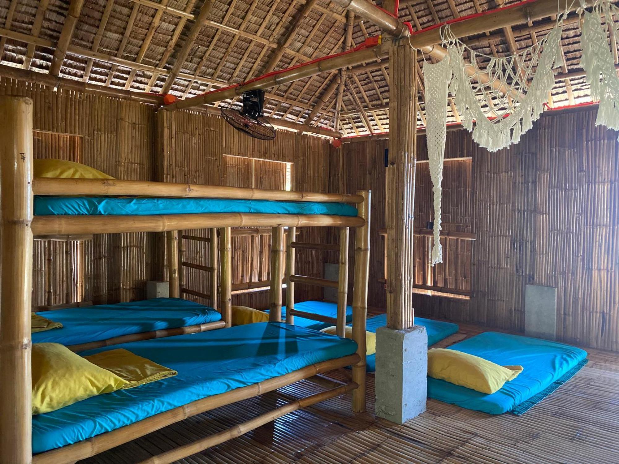 RUSTIQUE RUE - Hostel Anilao Batangas Extérieur photo
