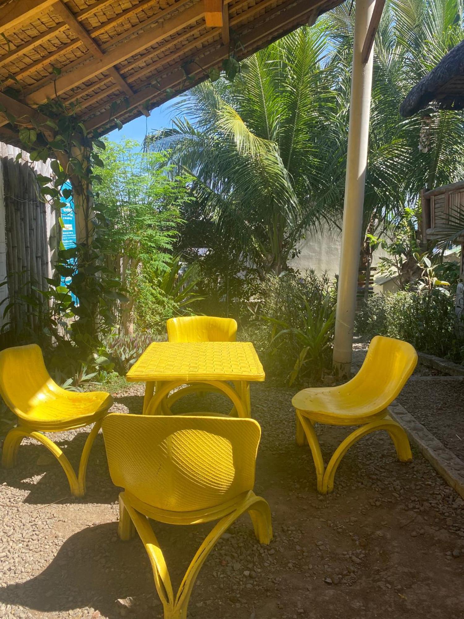 RUSTIQUE RUE - Hostel Anilao Batangas Extérieur photo
